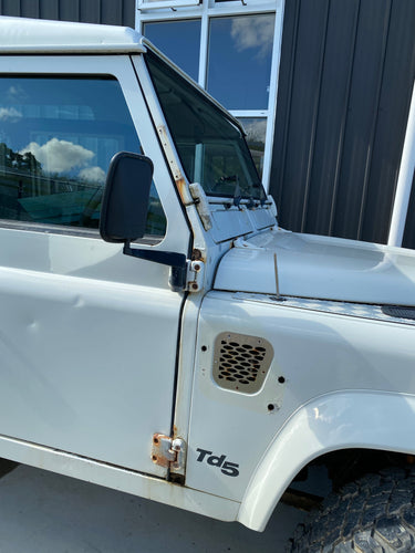 Stainless Steel side vent cover Defender